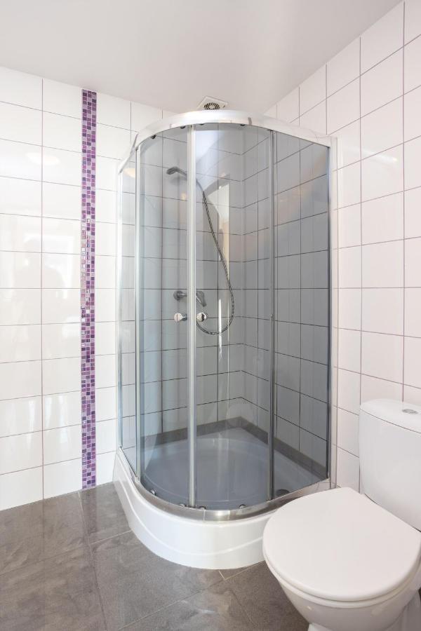 ורוצלב Shick Hostel מראה חיצוני תמונה