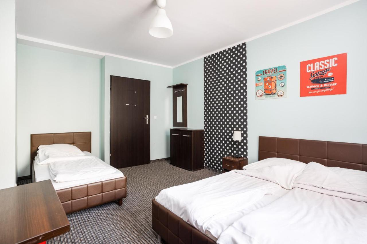 ורוצלב Shick Hostel מראה חיצוני תמונה